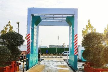 龍門封閉式洗車房-質(zhì)量和清洗效果很重要【隆茂鑫晟】 龍門封閉式洗車房-質(zhì)量和清洗效果很重要【隆茂鑫晟】