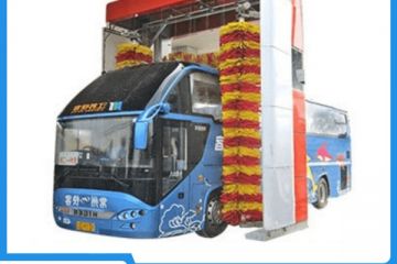 公交車(chē)洗車(chē)裝置-智能清洗無(wú)需人工操作[隆茂鑫晟]