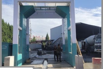 攪拌站龍門洗車機(jī)生產(chǎn)商-一臺(tái)也是批發(fā)價(jià)[隆茂鑫晟]